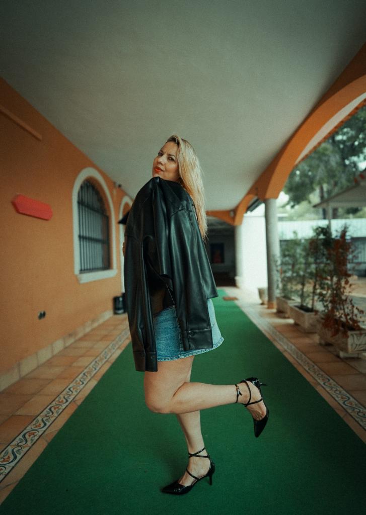 Chica busca chico en Murcia: 