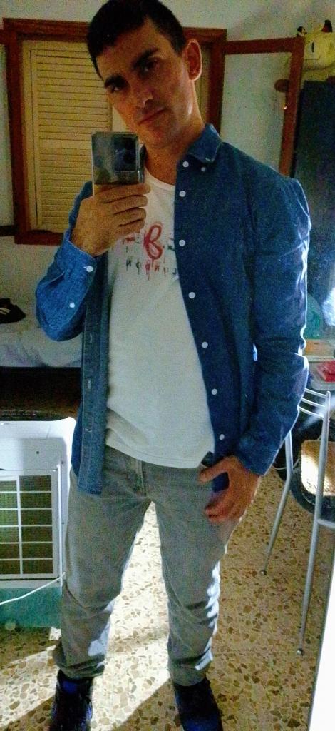Chico busca chica en Mallorca: 
