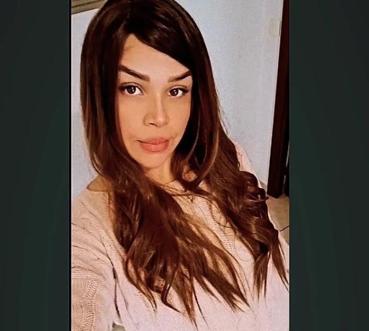 Chica busca chico en Huelva: 