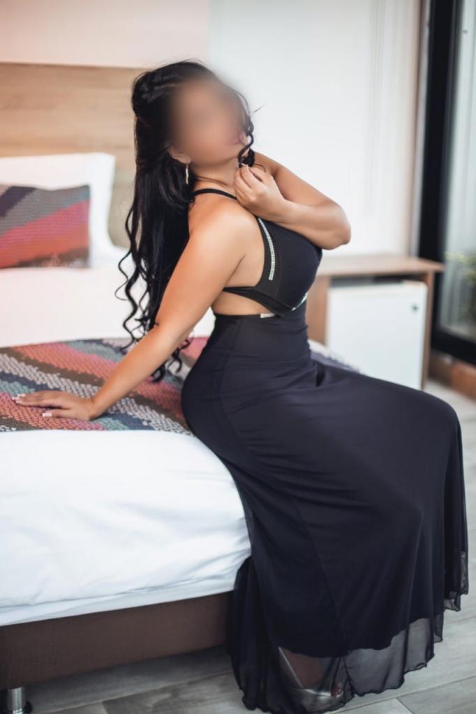635661136: Chica busca chico en Guipúzcoa
