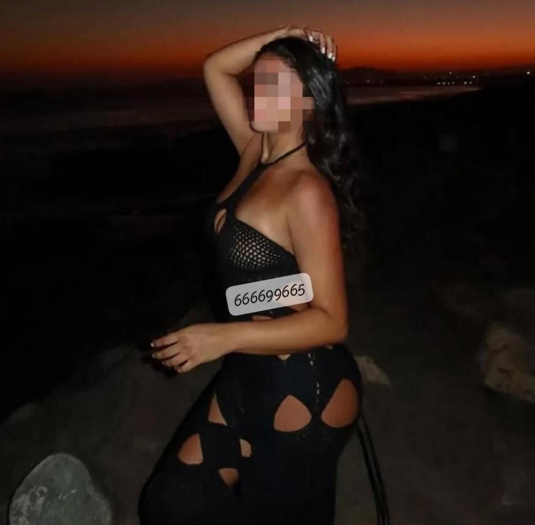 Chica busca chico en Tenerife: 