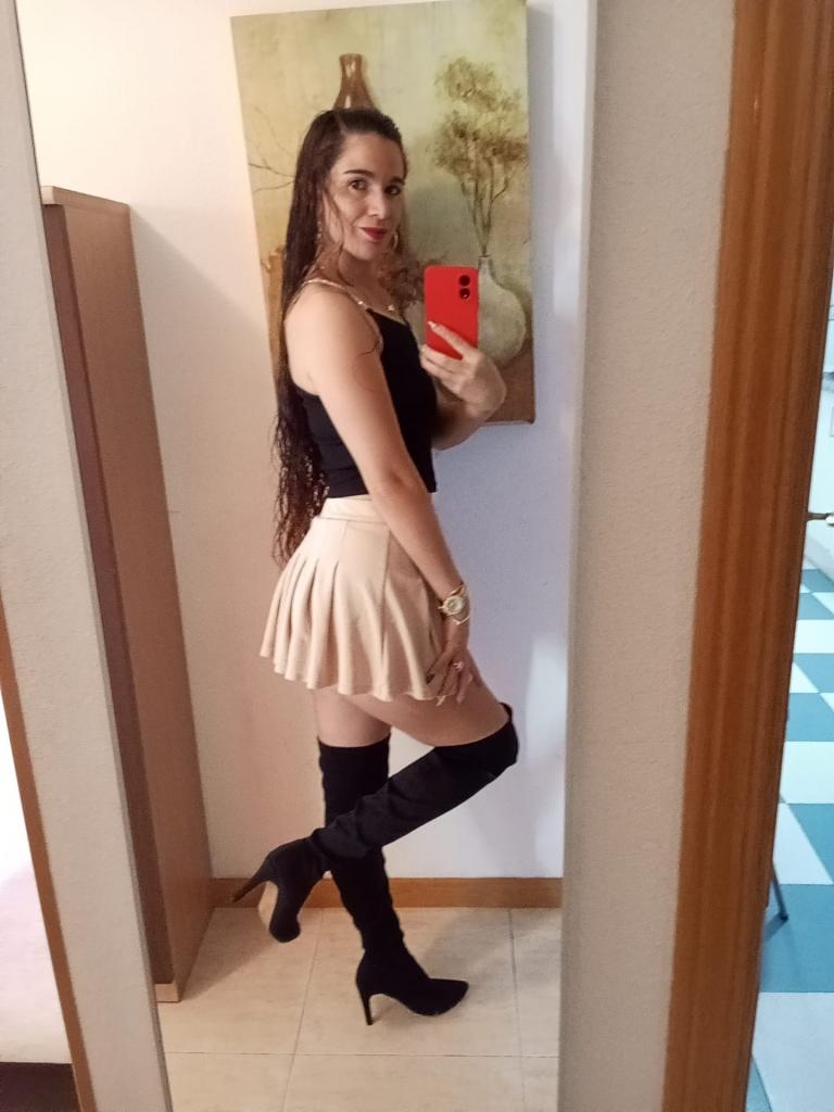 Chica busca chico en Murcia: 