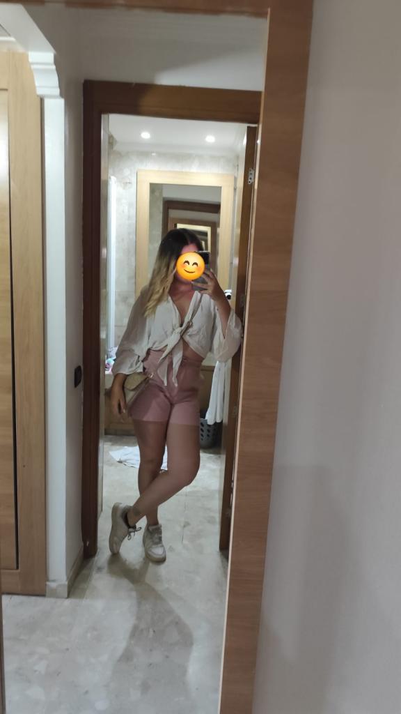 Chica busca chico en Tenerife: 