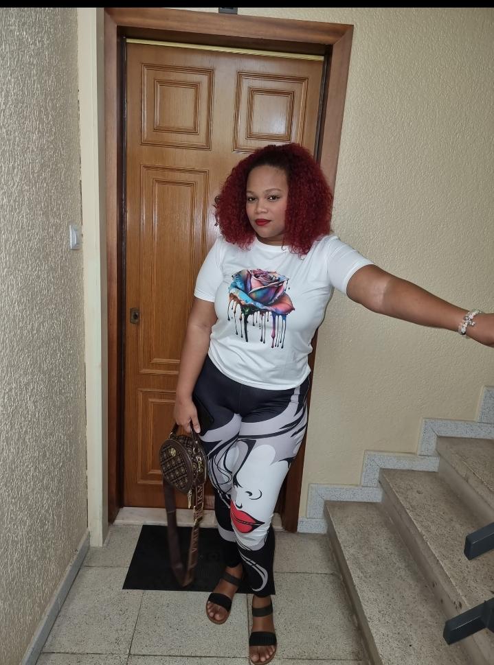 Chica busca chico en Cádiz: 