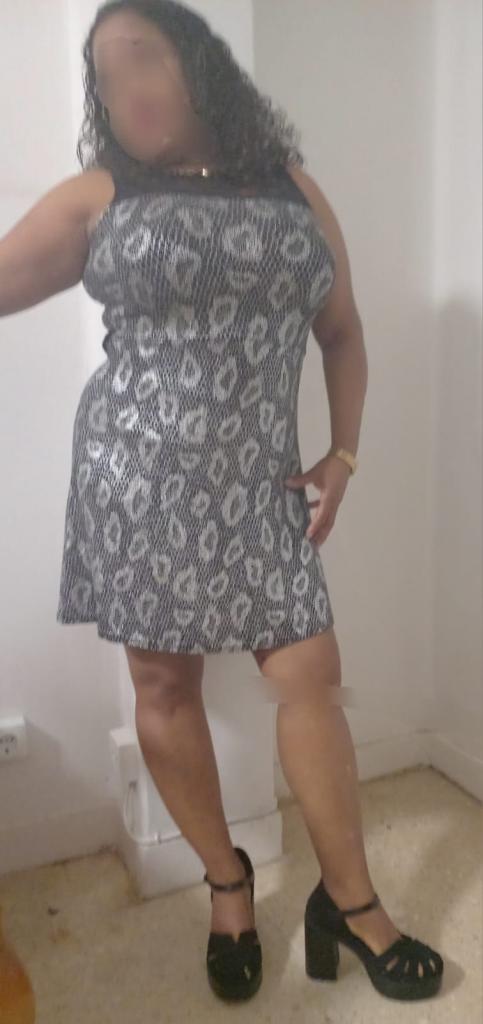 624448922: Chica busca chico en La Coruña