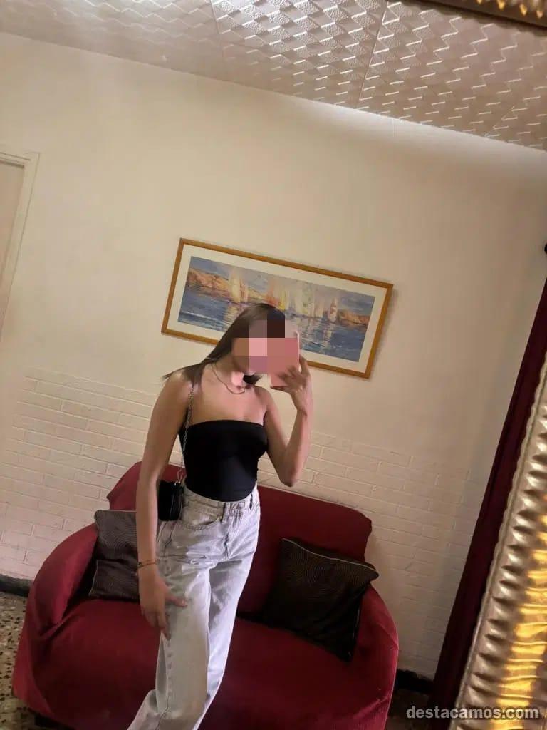 Chica busca chico en Sevilla: 