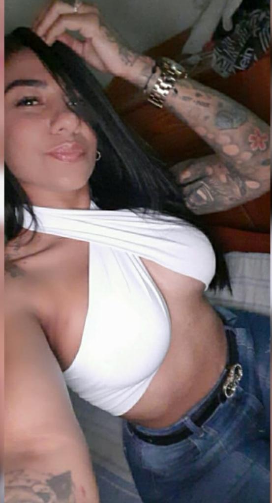 Chica busca chico en Almería: 