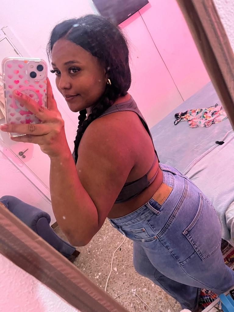 Chica busca chico en Valencia: 