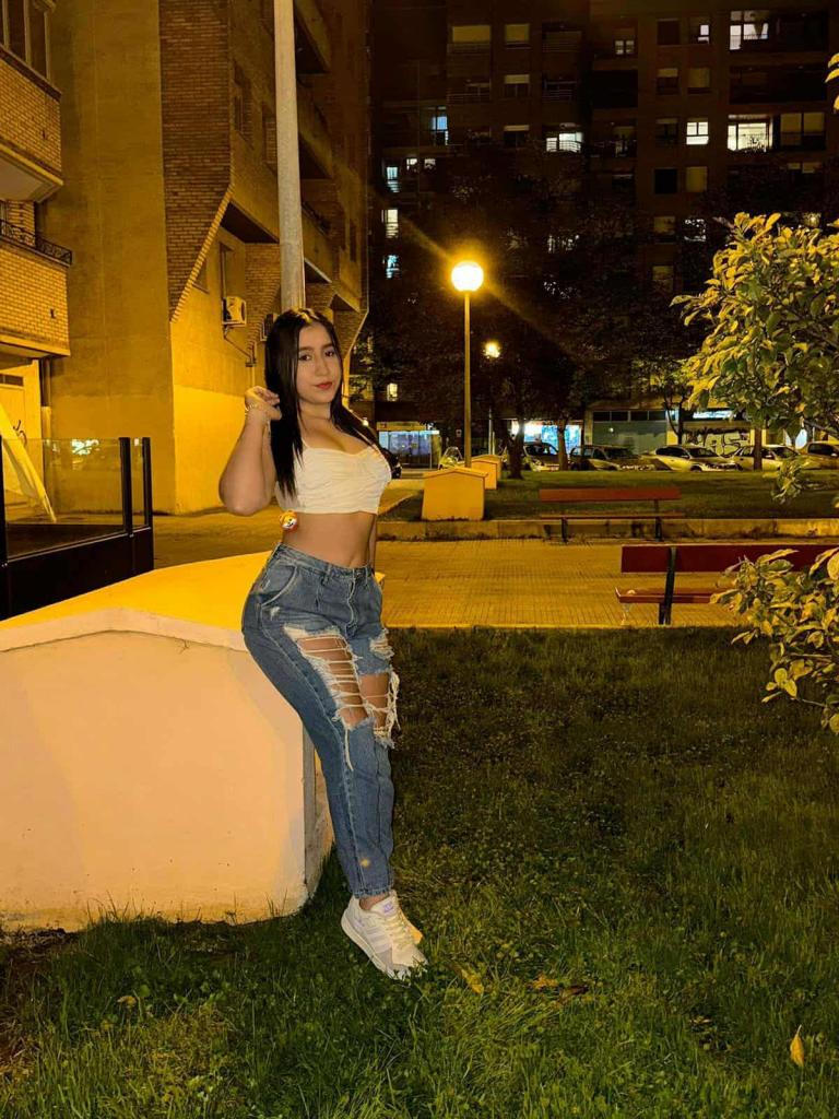 Chica busca chico en Murcia: 