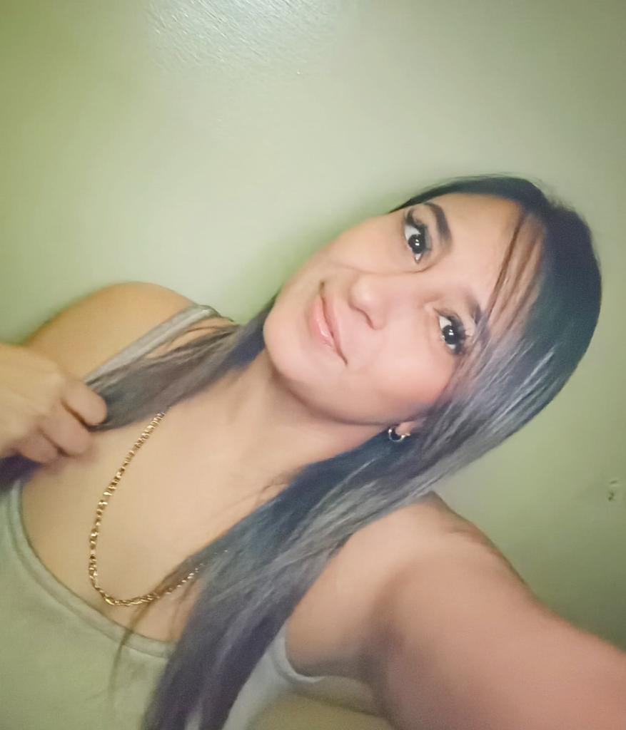 Chica busca chico en Cádiz: 