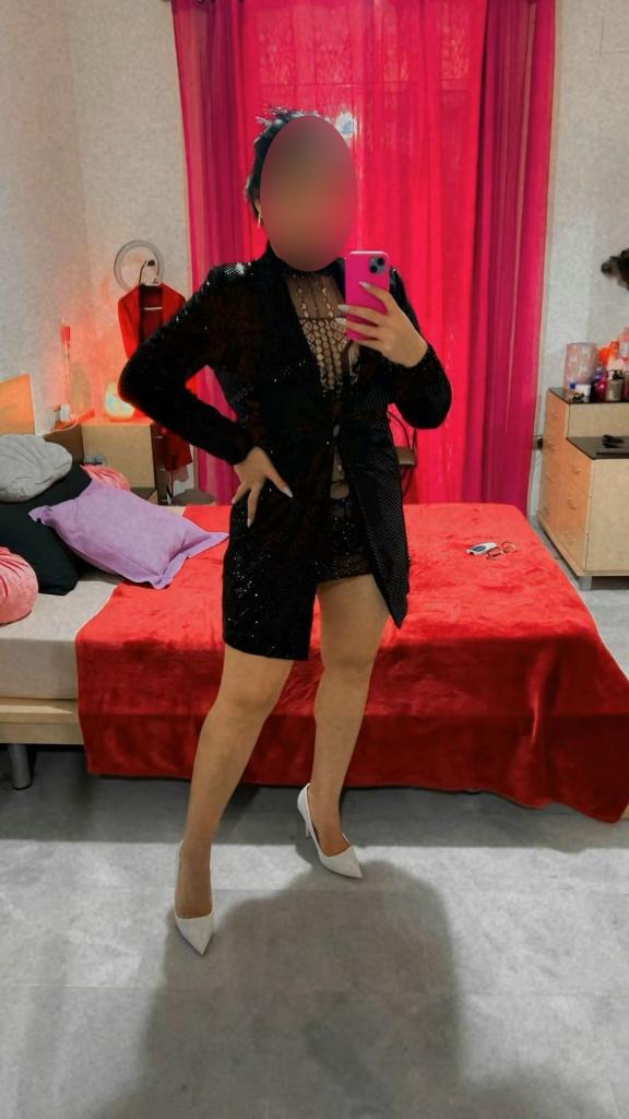 Chica busca chico en Granada: 