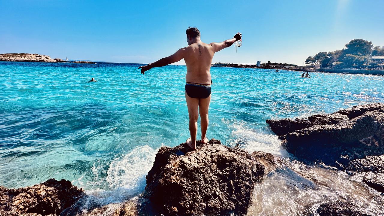 Chico busca chica en Mallorca: 