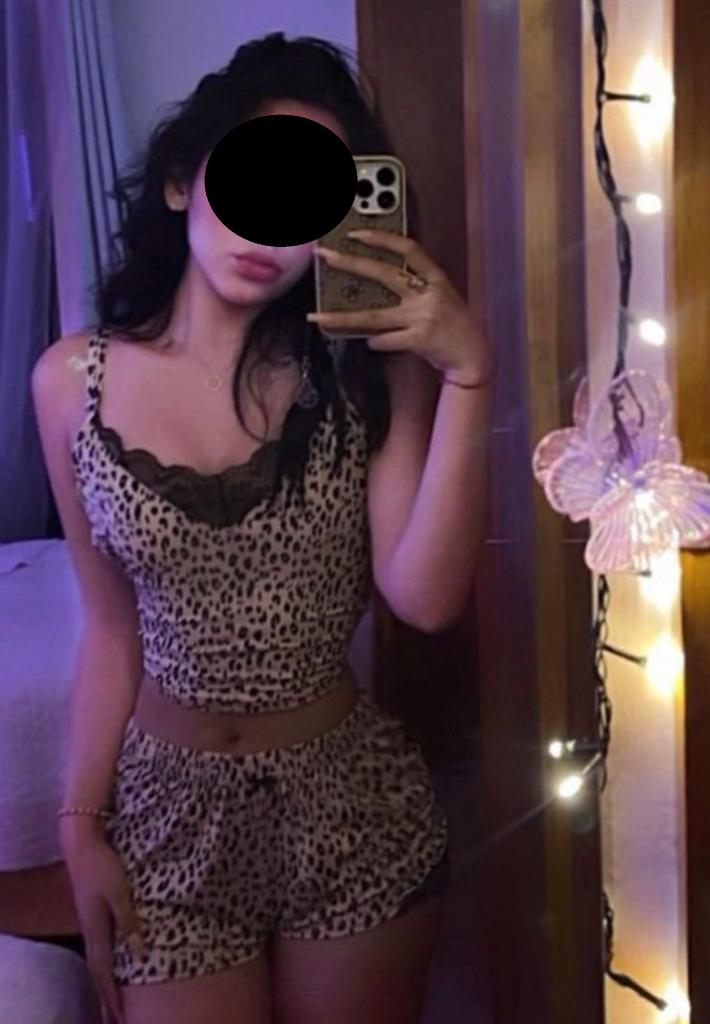 Chica busca chico en Málaga: Chica busca chico