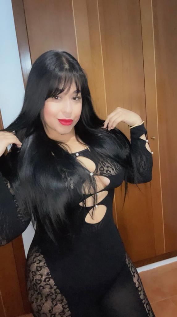 Chica busca chico en Tenerife: 
