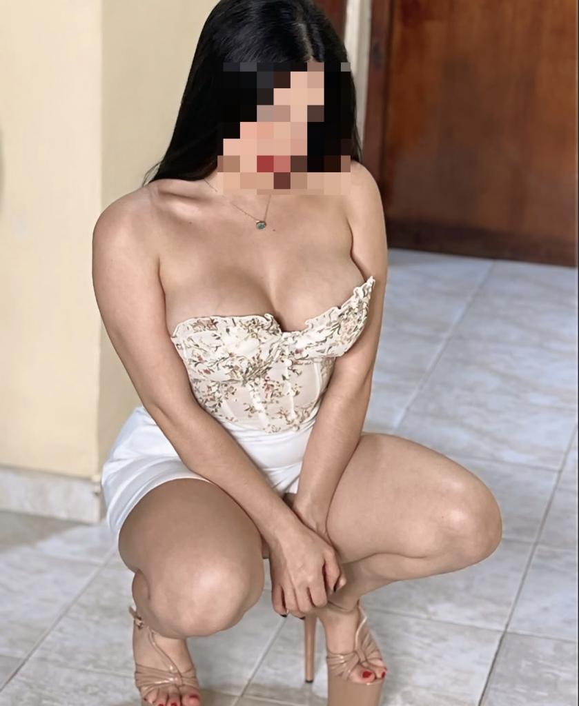 Chica busca chico en Sevilla: 