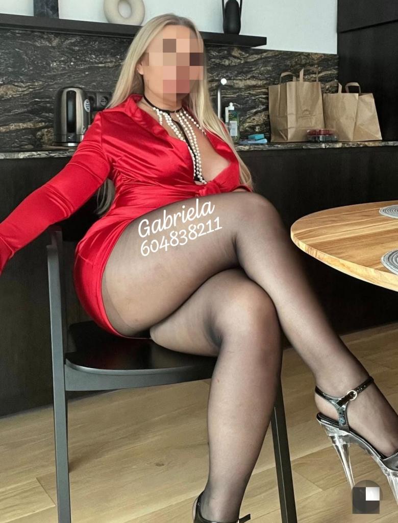 Chica busca chico en Tenerife: 