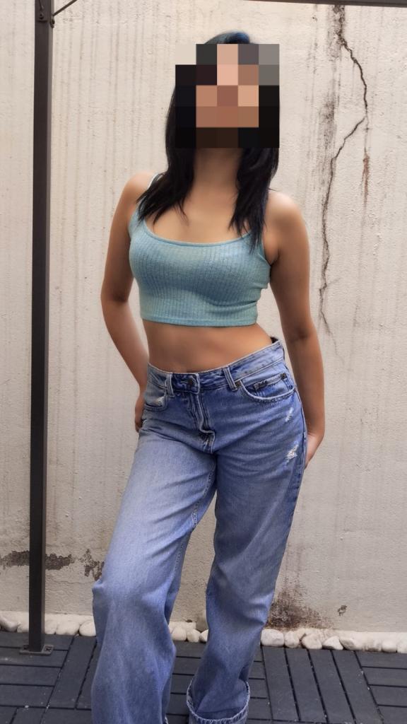 643093008: Chica busca chico en Madrid