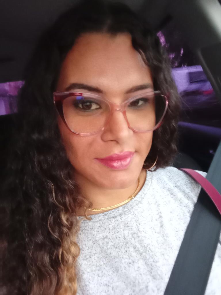 688411148: Chica busca chico en Valladolid