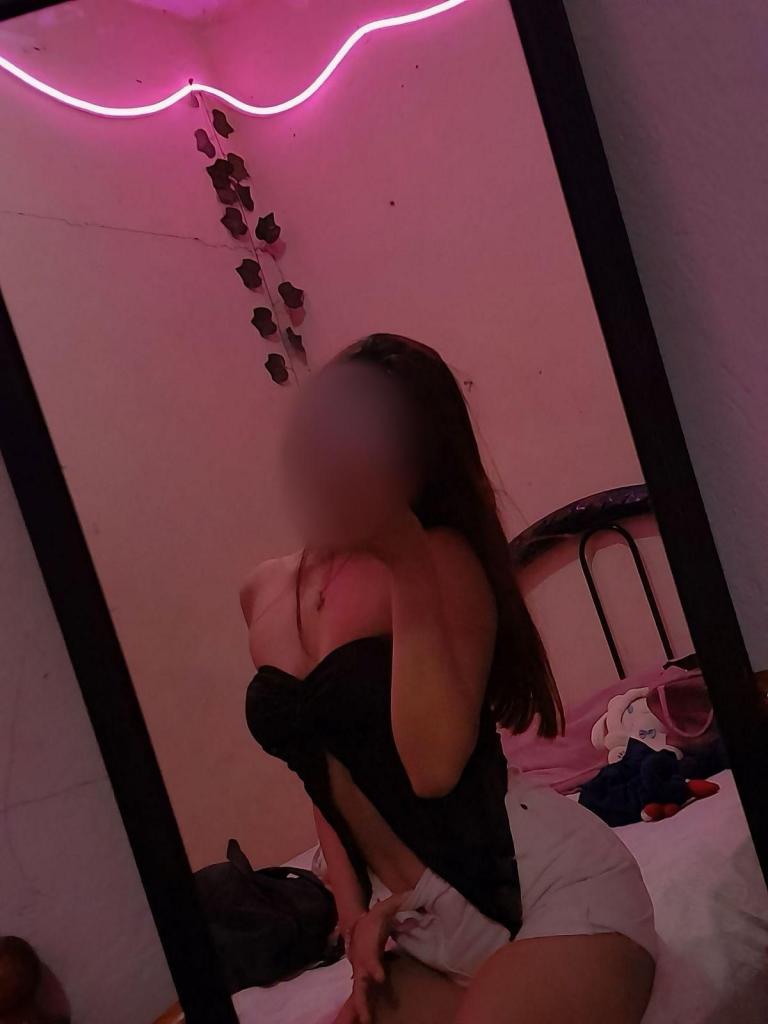 642375458: Chica busca chico en Madrid