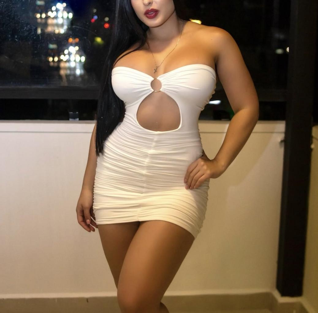 Chica busca chico en Granada: 