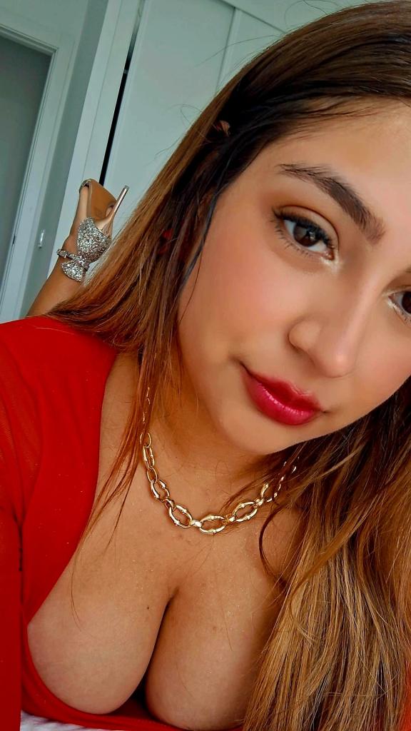 Chica busca chico en Granada: 