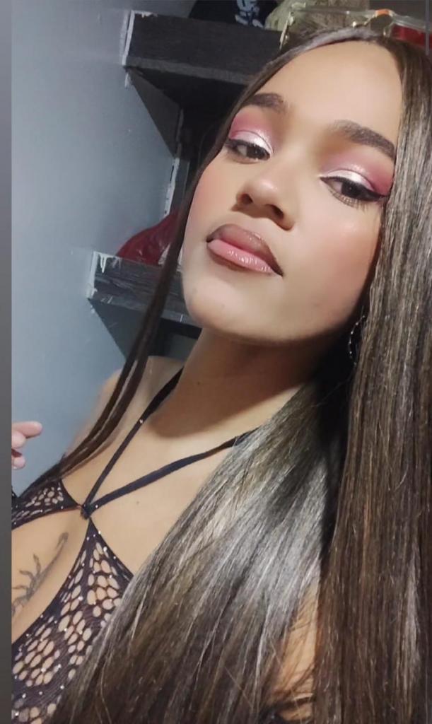 Chica busca chico en Almería: 