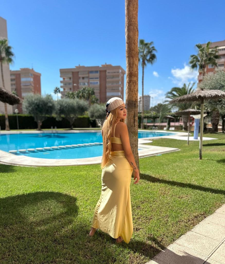 617481431: Chica busca chico en Alicante