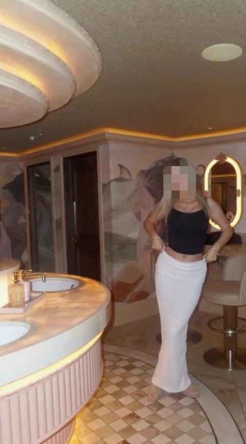 Chica busca chico en Granada: 