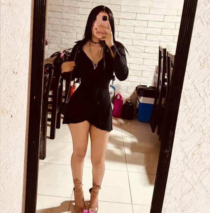 Chica busca chico en Sevilla: 