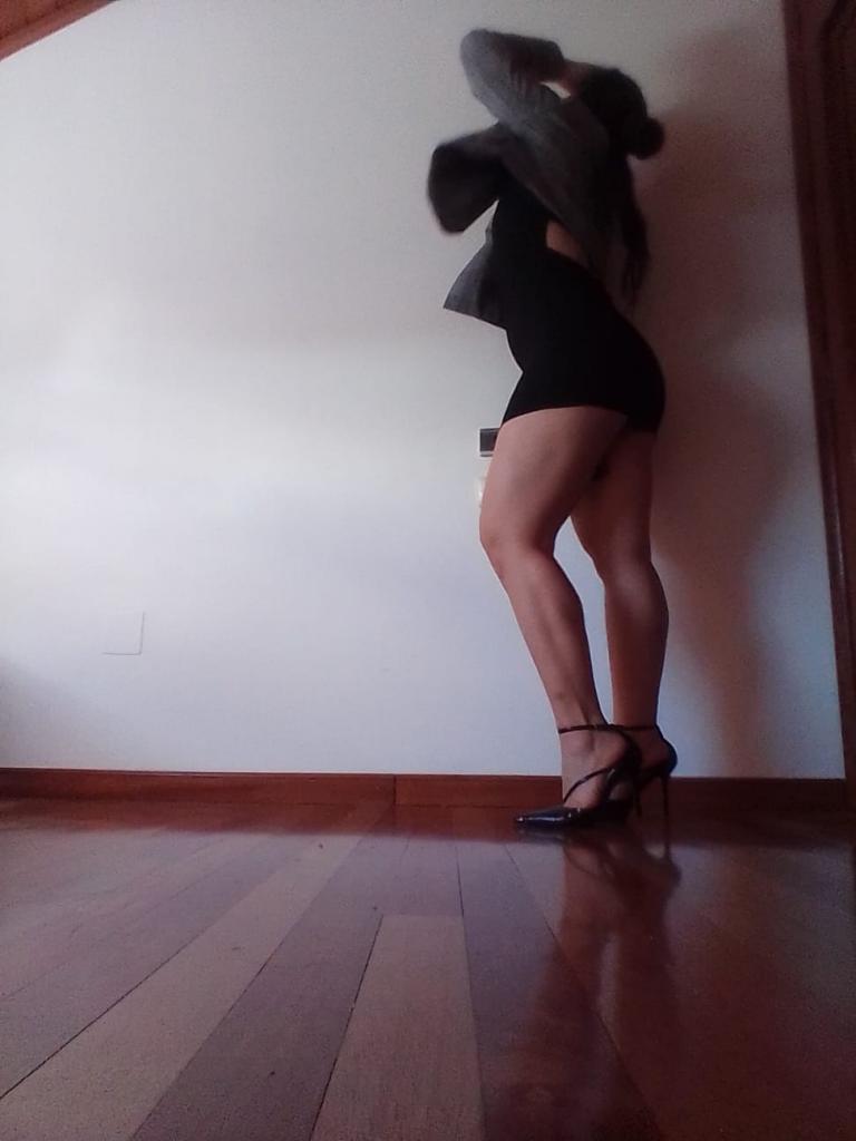 Chica busca chico en La Coruña: 