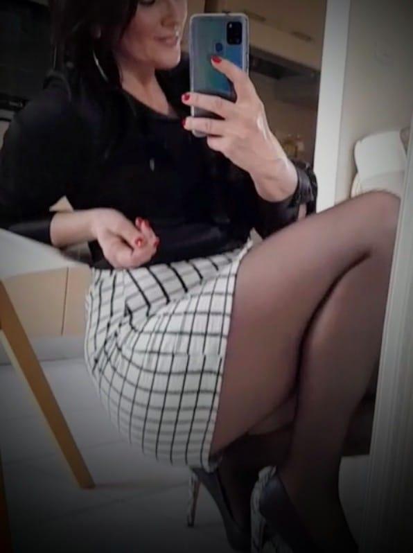 Chica busca chico en Sevilla: 