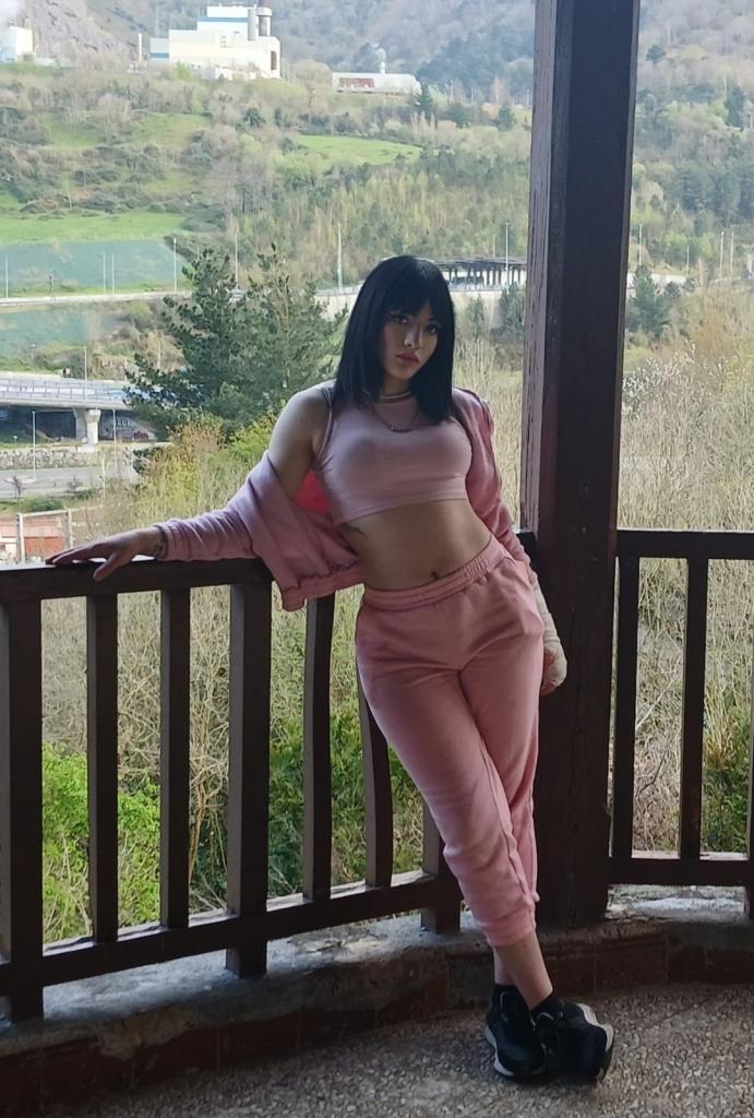 614487877: Transexual en Burgos