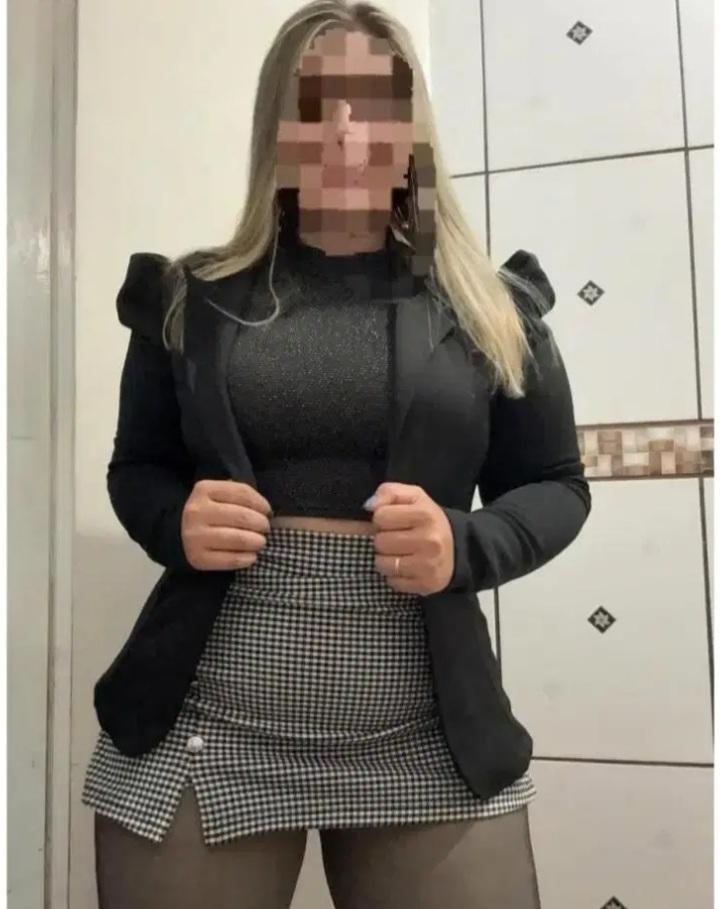 613930833: Chica busca chico en Lugo