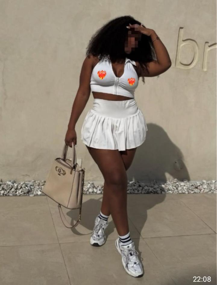 654949357: Chica busca chico en Tenerife
