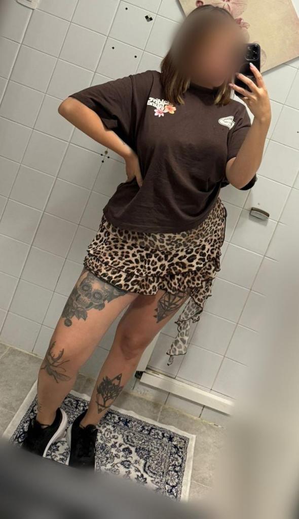 Chica busca chico en Sevilla: 