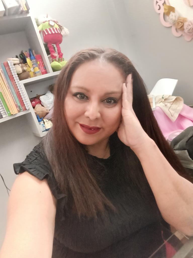 672578416: Chica busca chico en Zaragoza