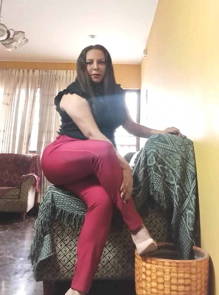 672578416: Chica busca chico en Zaragoza