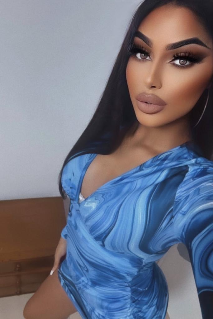 617856322: Transexual en Cádiz