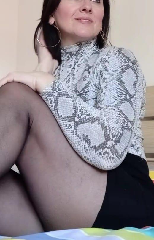 Chica busca chico en Sevilla: 