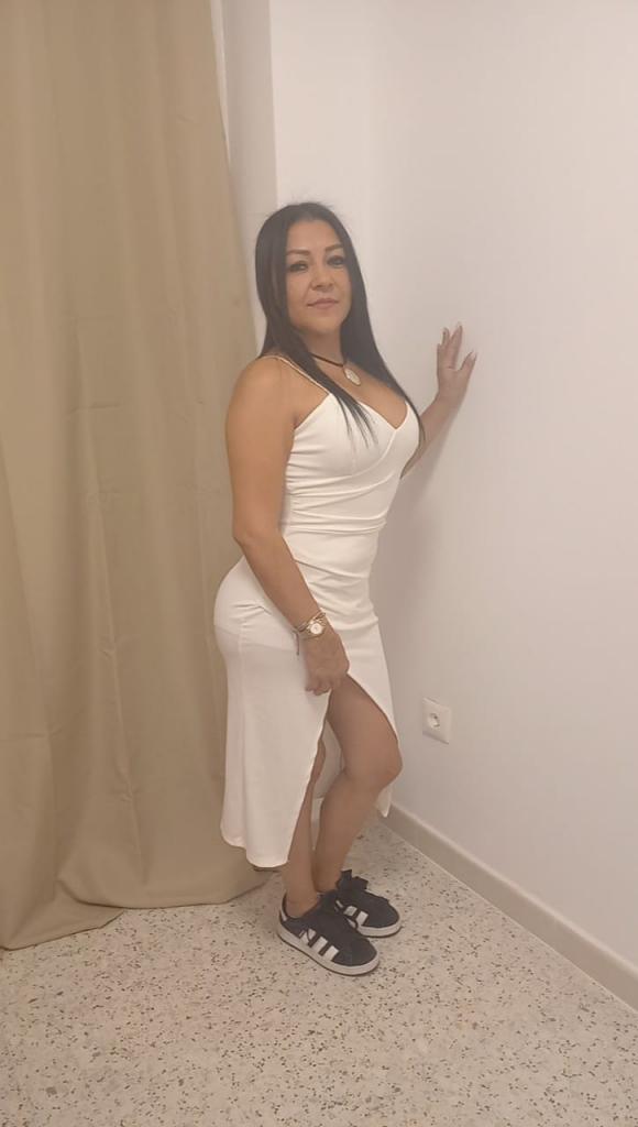 Chica busca chico en Sevilla: 