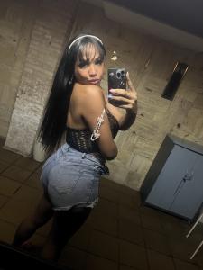 665827539: Travesti en Barcelona