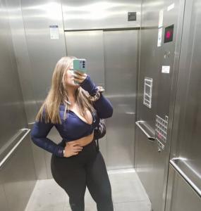627002938: Chica busca chico en Sevilla