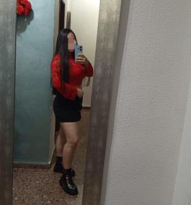 613275794: Chica busca chico en Cantabria
