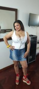664061488: Chica busca chico en Pontevedra
