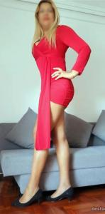 613407780: Chica busca chico en La Coruña