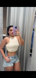 664377893: Chica busca chico en Sevilla