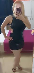 631029847: Chica busca chico en Gerona