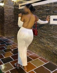 604290412: Chica busca chico en Almería