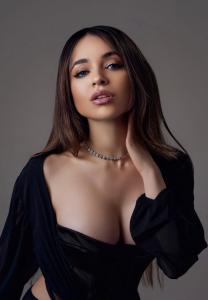 680726959: Chica busca chico en Madrid