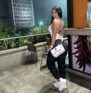 643550582: Chica busca chico en Huesca